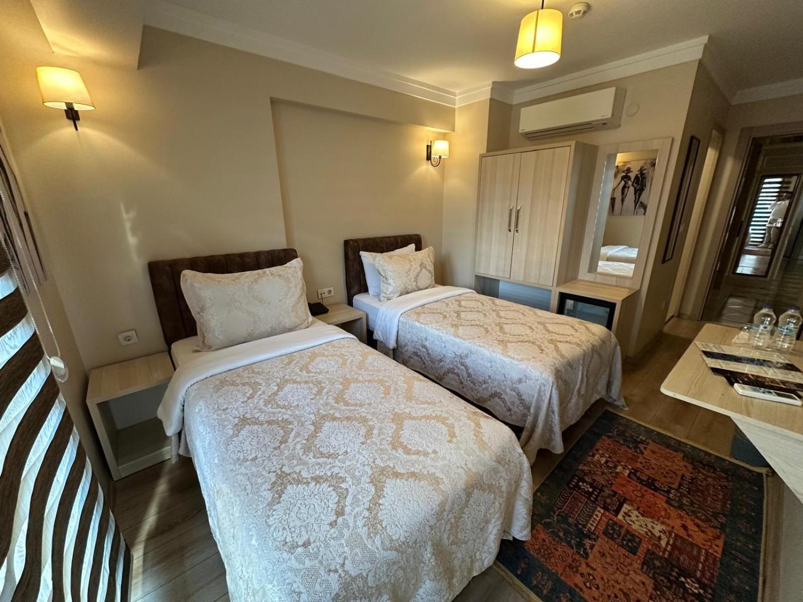 Hotel Mavirem Истанбул Екстериор снимка